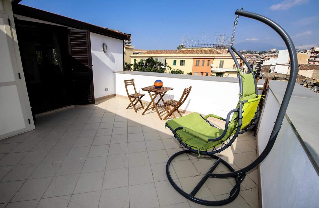 Catania Wonderful Etnaview Apartment ภายนอก รูปภาพ