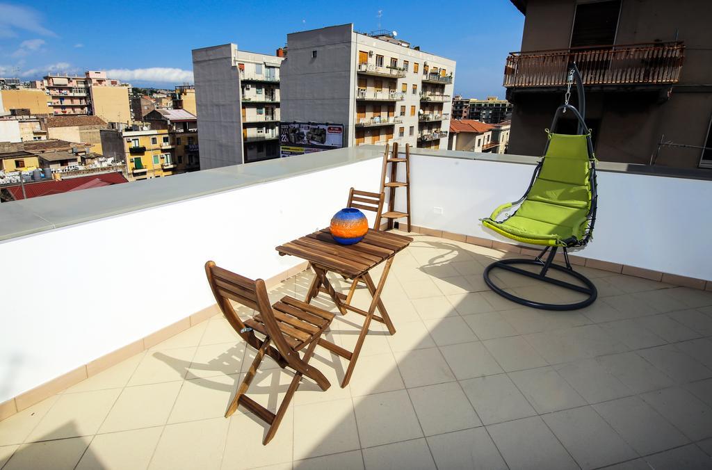 Catania Wonderful Etnaview Apartment ภายนอก รูปภาพ